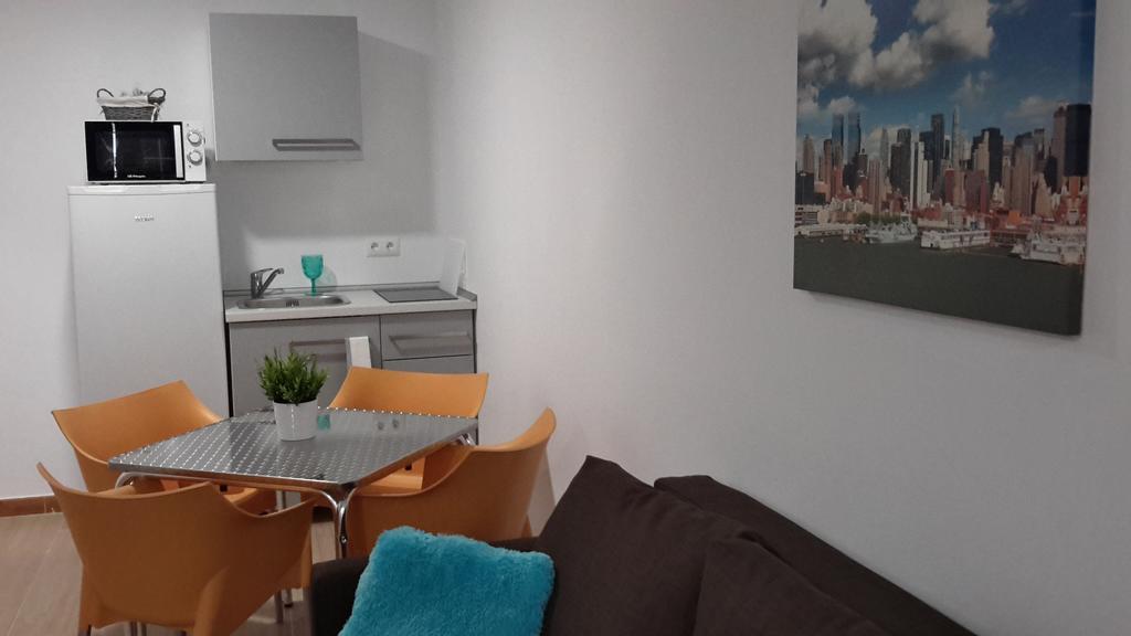 Malaga Centro Apartamentos المظهر الخارجي الصورة