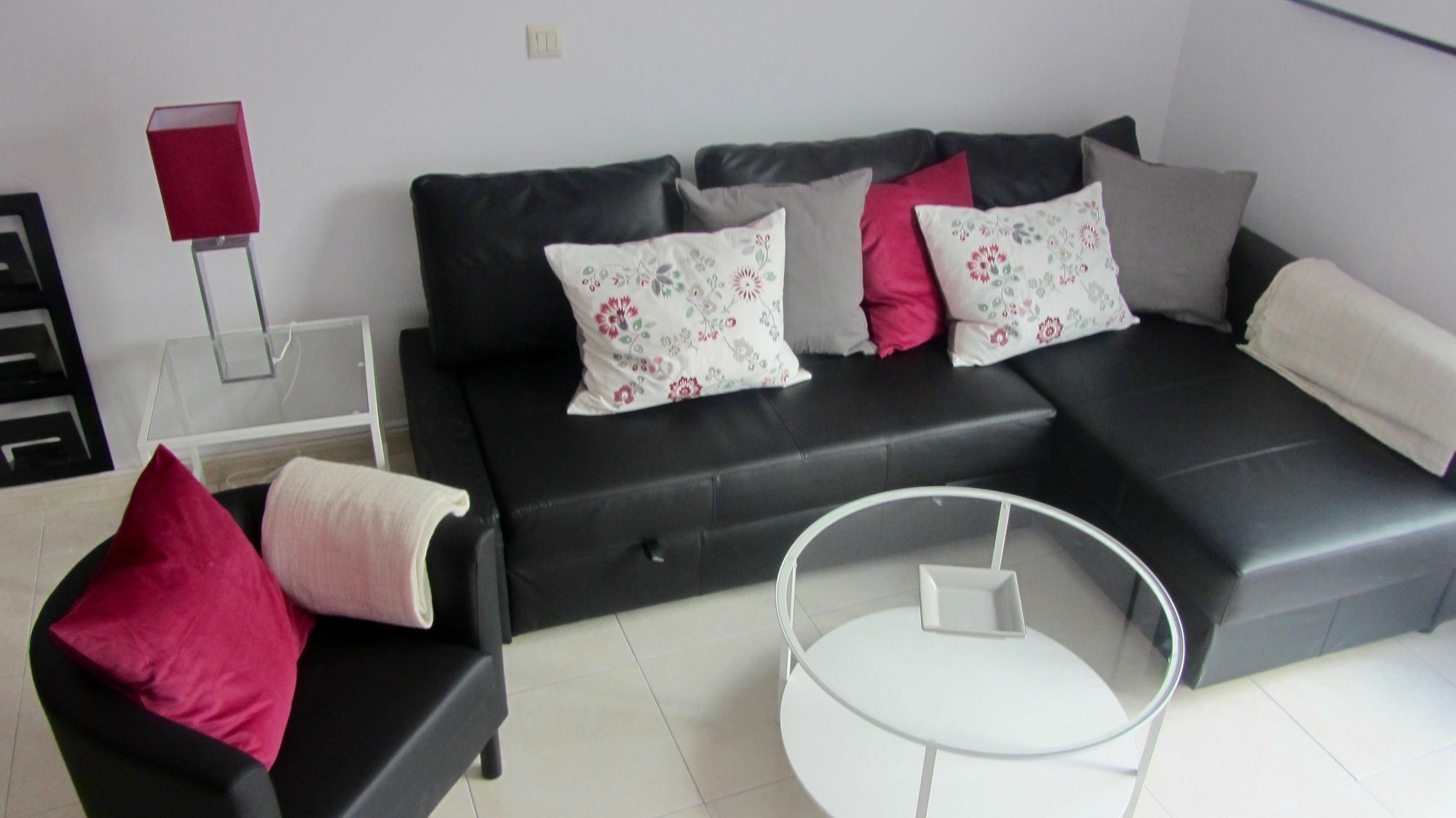 Malaga Centro Apartamentos المظهر الخارجي الصورة