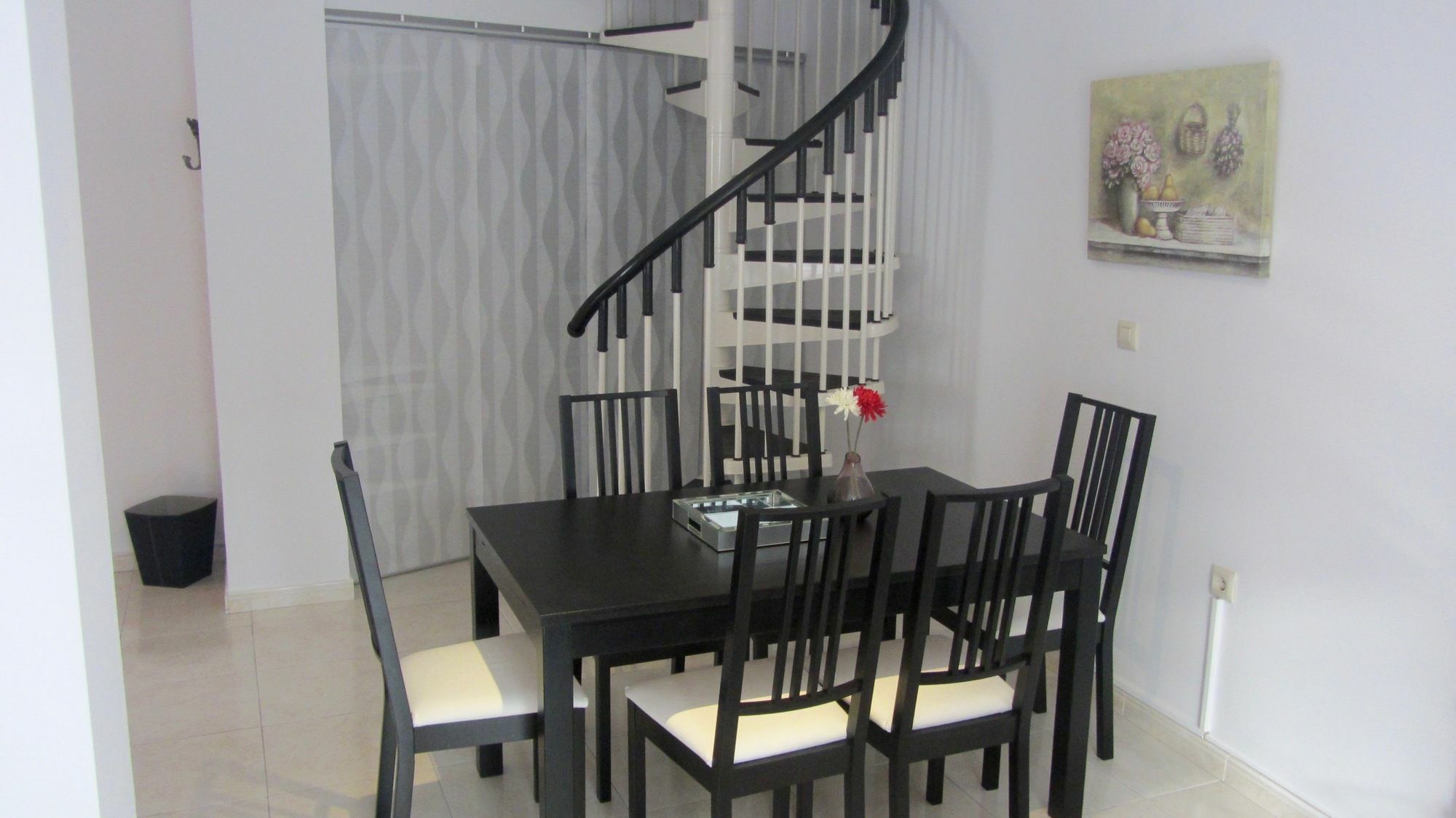 Malaga Centro Apartamentos المظهر الخارجي الصورة